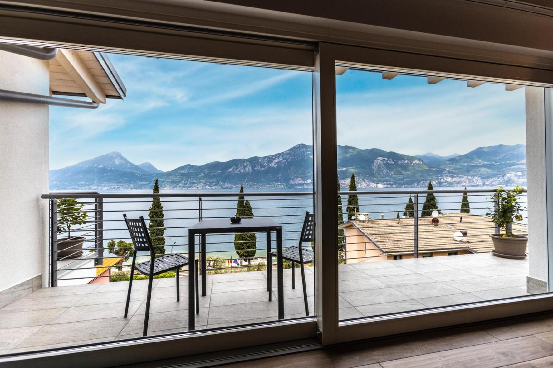 Residence Solei Classic&Plus Brenzone sul Garda Exterior foto